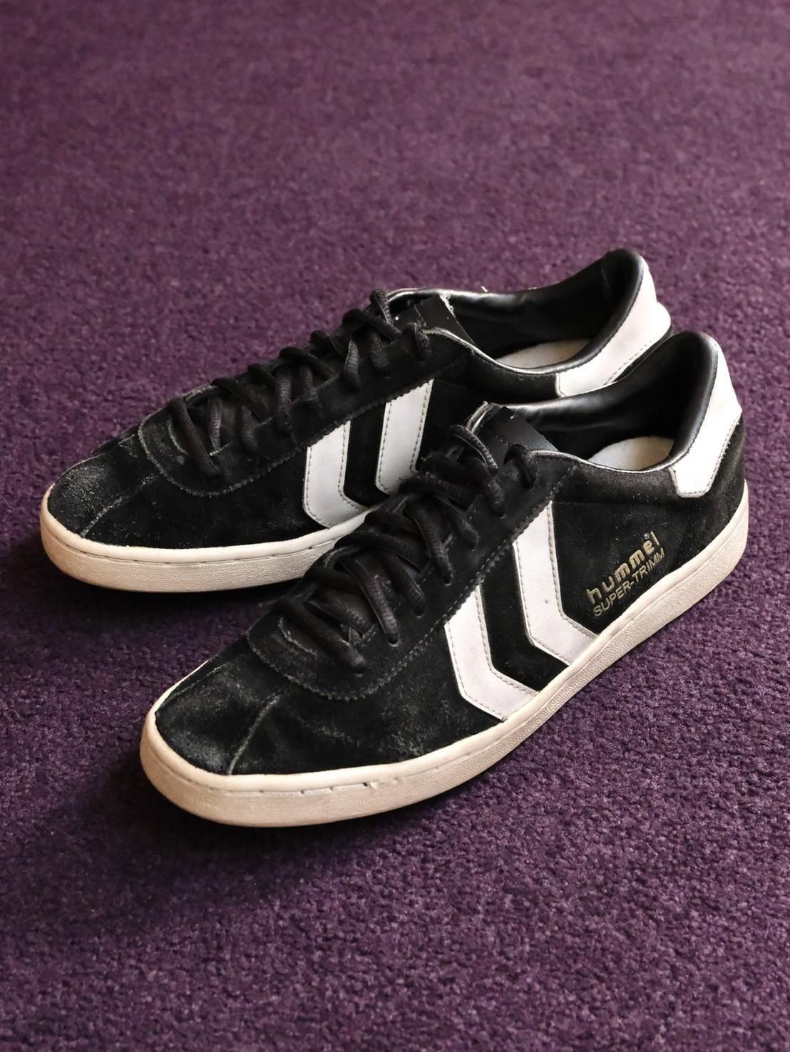 00's hummel Black Suede Sneakers