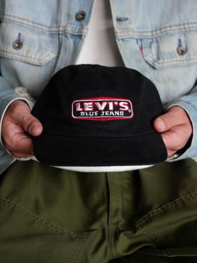 1990s Levis Logo Cap, Made in Canada.