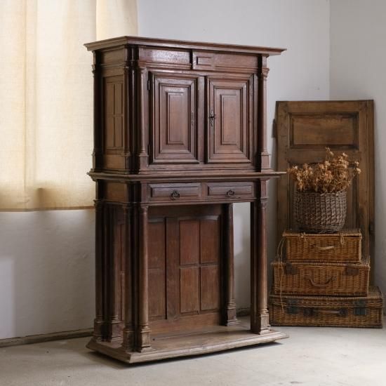 修道院のキャビネット 修道院のキャビネット