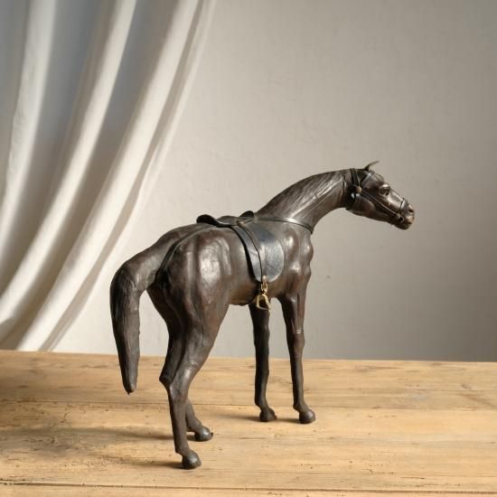 革製の馬のオブジェ - RITA brocante
