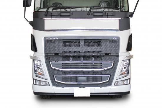 旧型volvoトラックグリルステップメッキ、フロントコーナー 旧型volvoトラックグリルステップメッキ、フロントコーナー