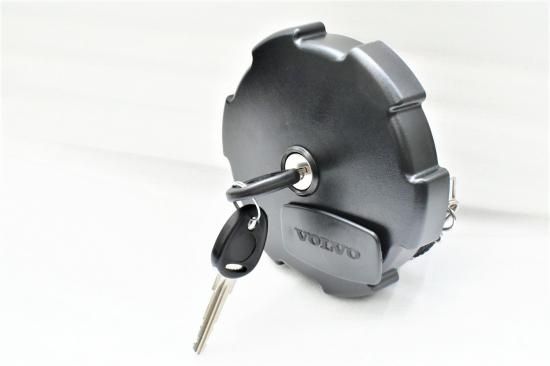 日本ボデーパーツ工業 トラック用燃料タンクキャップ 鍵付き