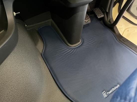 achi　ボルボ VOLVO FH マット フルセット 公式】パーマンショップ-トラック用フロアマット ボルボ 新型