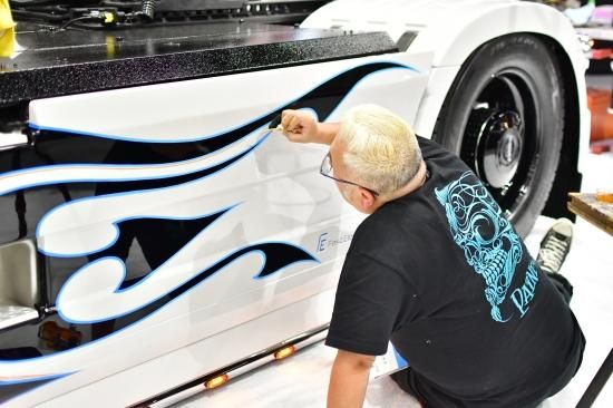 トラックカスタム見本_FE023_Adam｜【ボルボ・カスタムのプロ