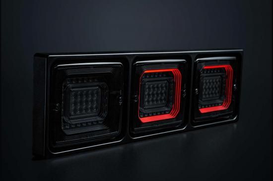 Strands【FOR9T ILLUTION】角型 テールライト｜【トラック