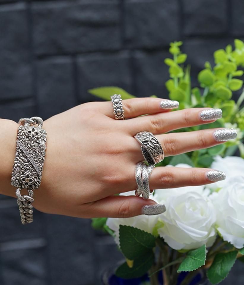 Glaught Online Store