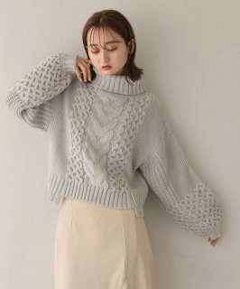 CLEIOCABLE RANDOM SWITCHING KNITWEAR/982-10617
