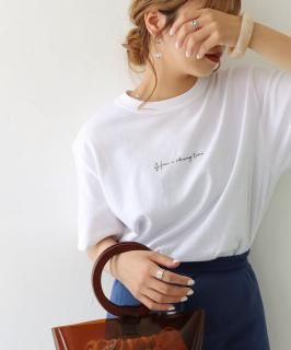 <{$new_item[num].name|escape:'html'}>