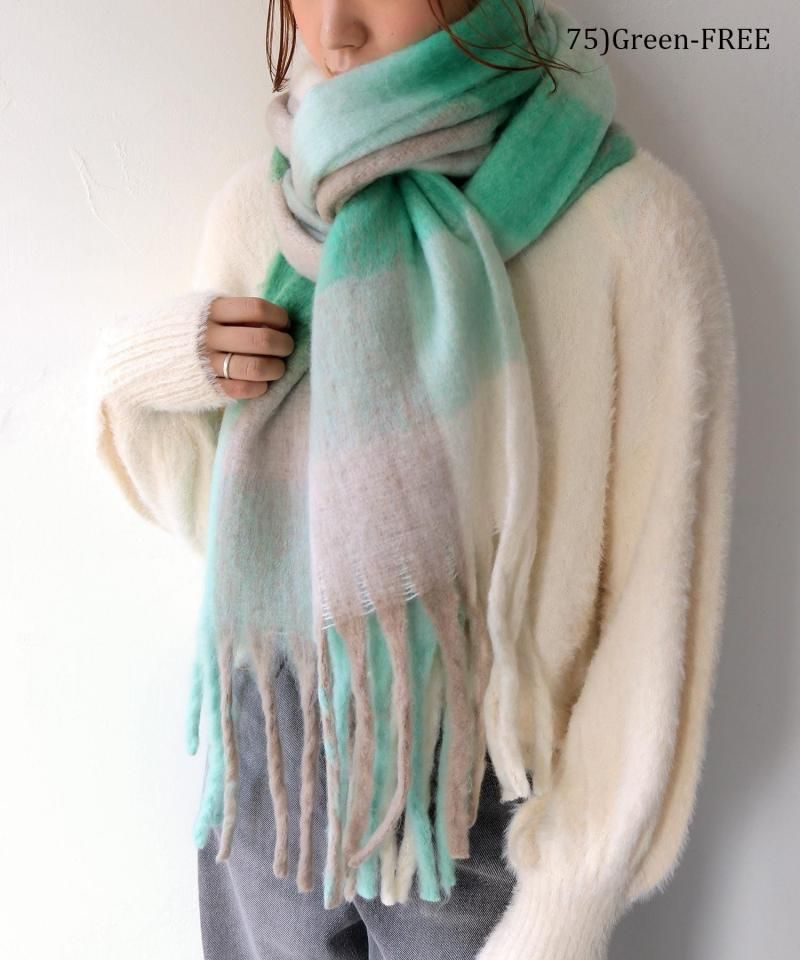 <img class='new_mark_img1' src='https://img.shop-pro.jp/img/new/icons14.gif' style='border:none;display:inline;margin:0px;padding:0px;width:auto;' />HER CLOSETۥܥ塼ե󥸥åޥե顼 VOLUME FRINGE CHECK MUFFLER/296-18956