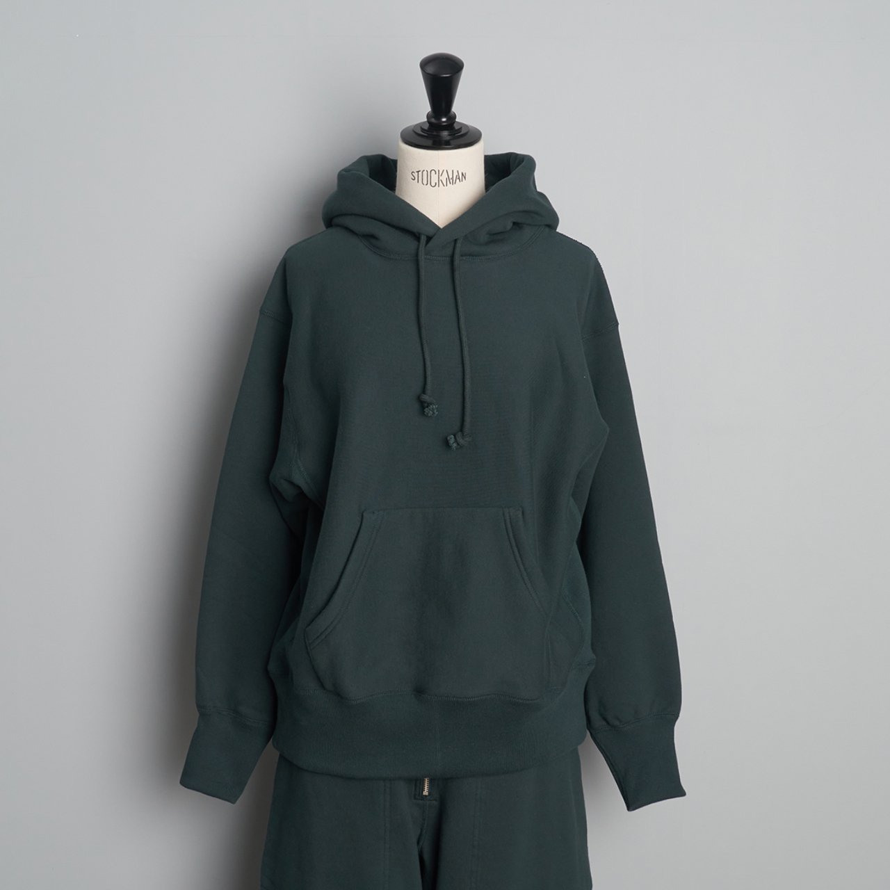 pelleq<BR>heavy weight hooded sweat shirt<BR>forest