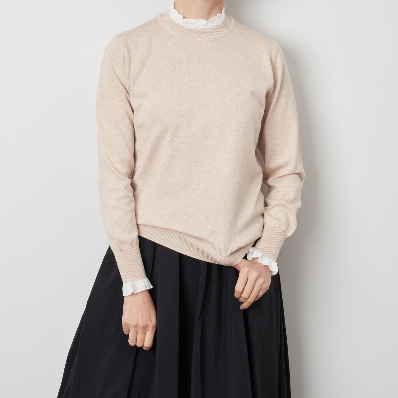 Pale Jute <BR>White frill knit P/O<BR>Beige