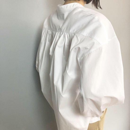 SINMEボリュームシャツホワイト - Pale Jute SINMEボリュームシャツホワイト - Pale Jute