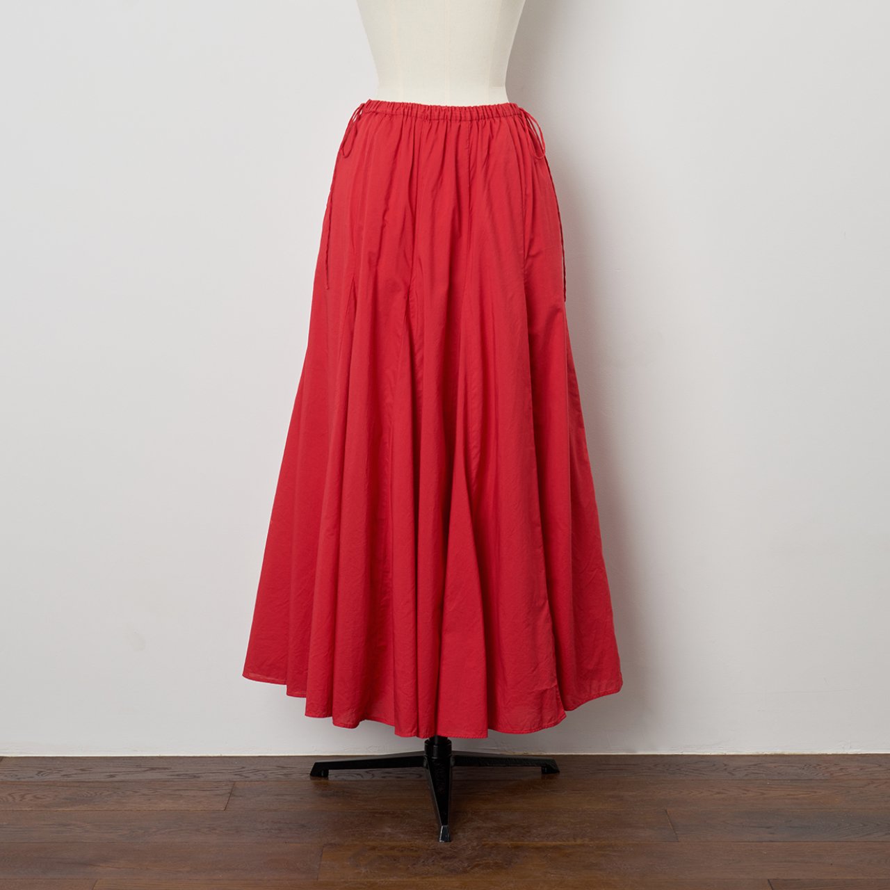 Pale Jute<BR>flare skirt <BR>red