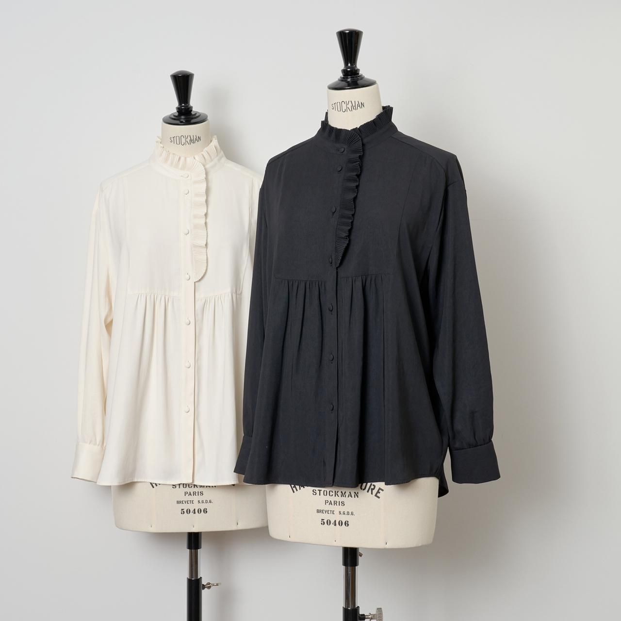 PaleJute<BR>Pleated blouse sophie<BR>midnight black