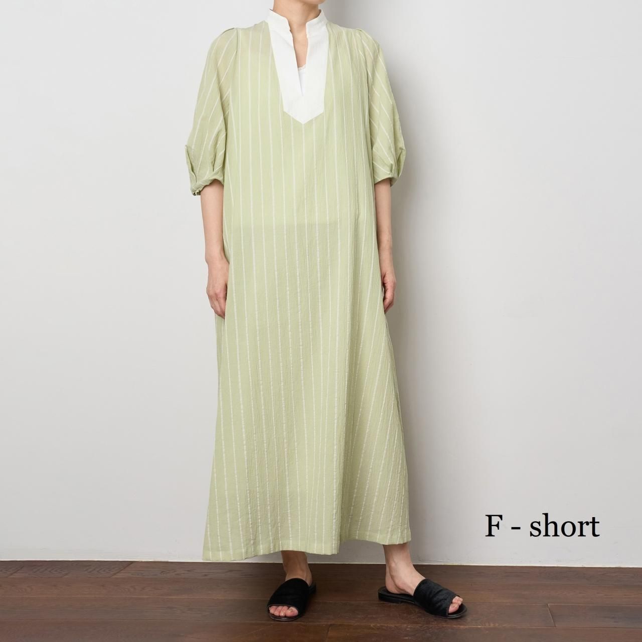 Pale Jute ブルーワンピース Pale Jute Petal frill one-pieceblue - Pale Jute