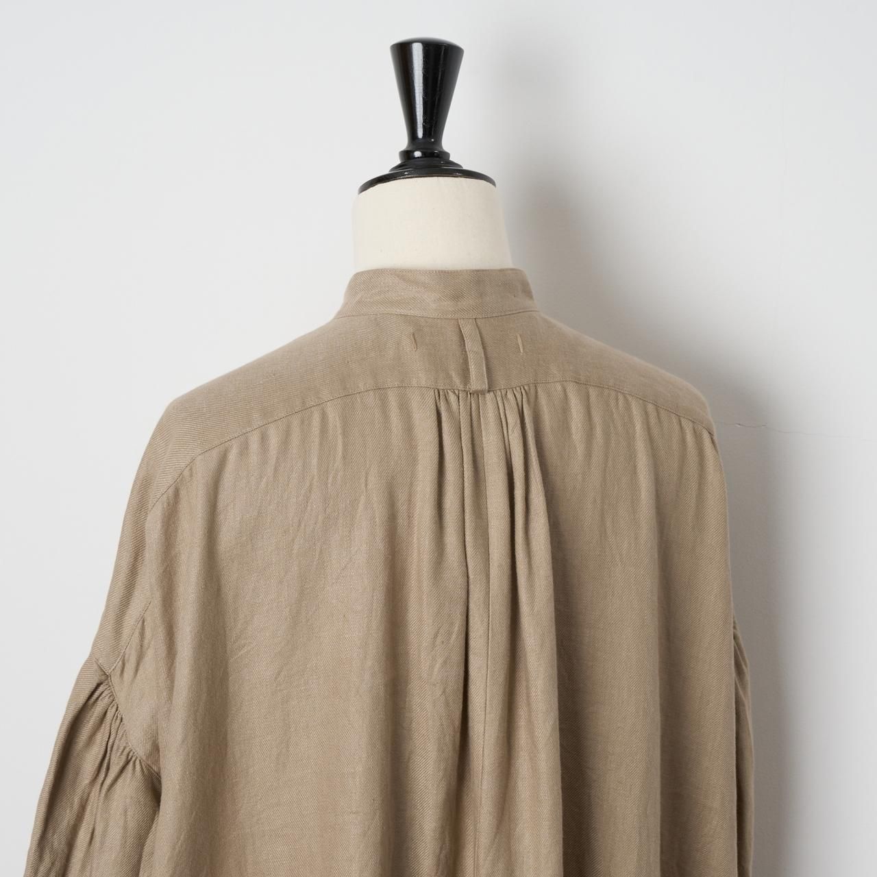 suzuki takayukipeasant dressbay leaf - Pale Jute