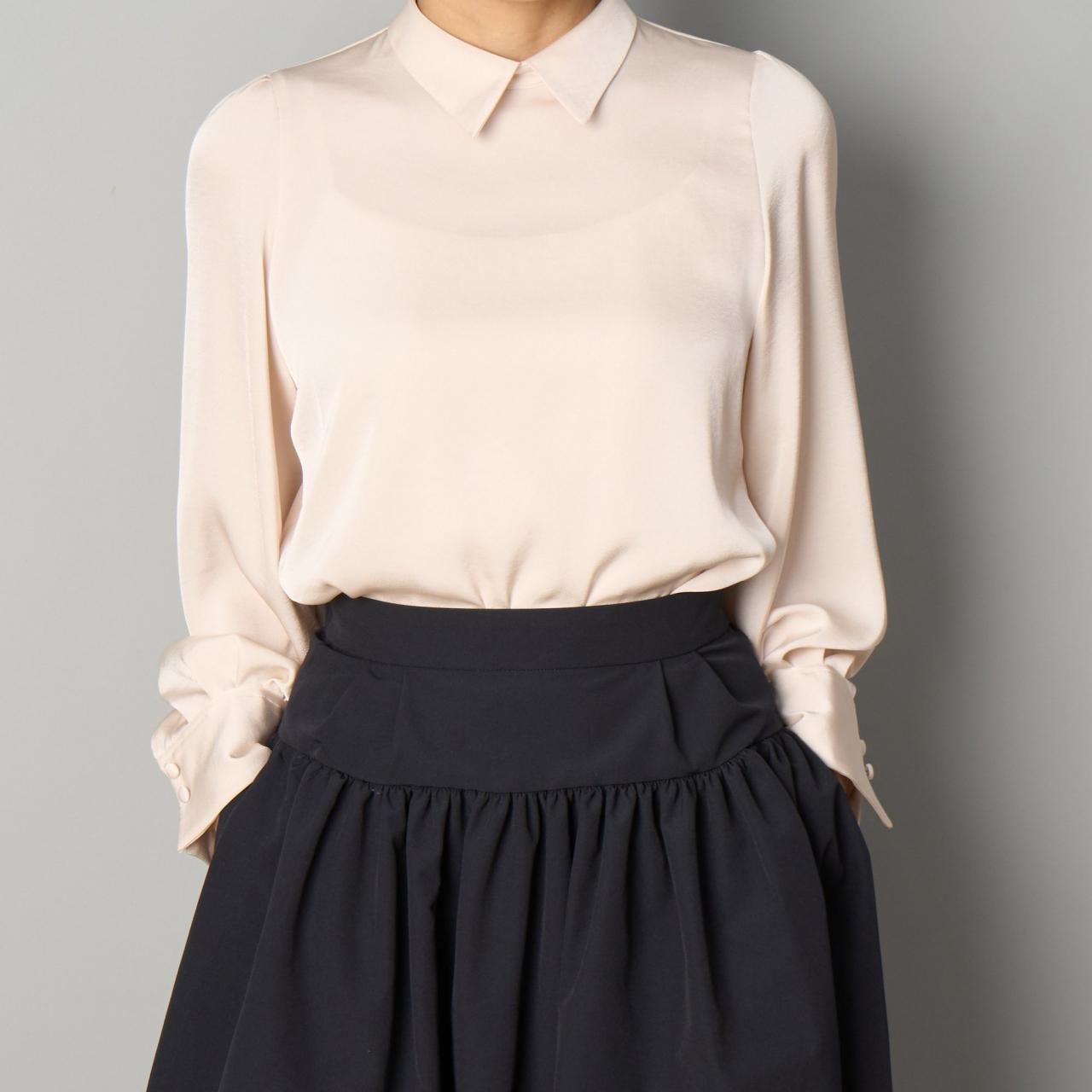 Pale Jute <BR>Classic blouse<BR>Champagne