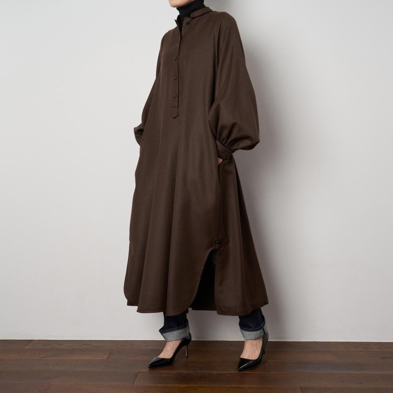 Pale JuteWinter Holiday one-piece - Pale Jute