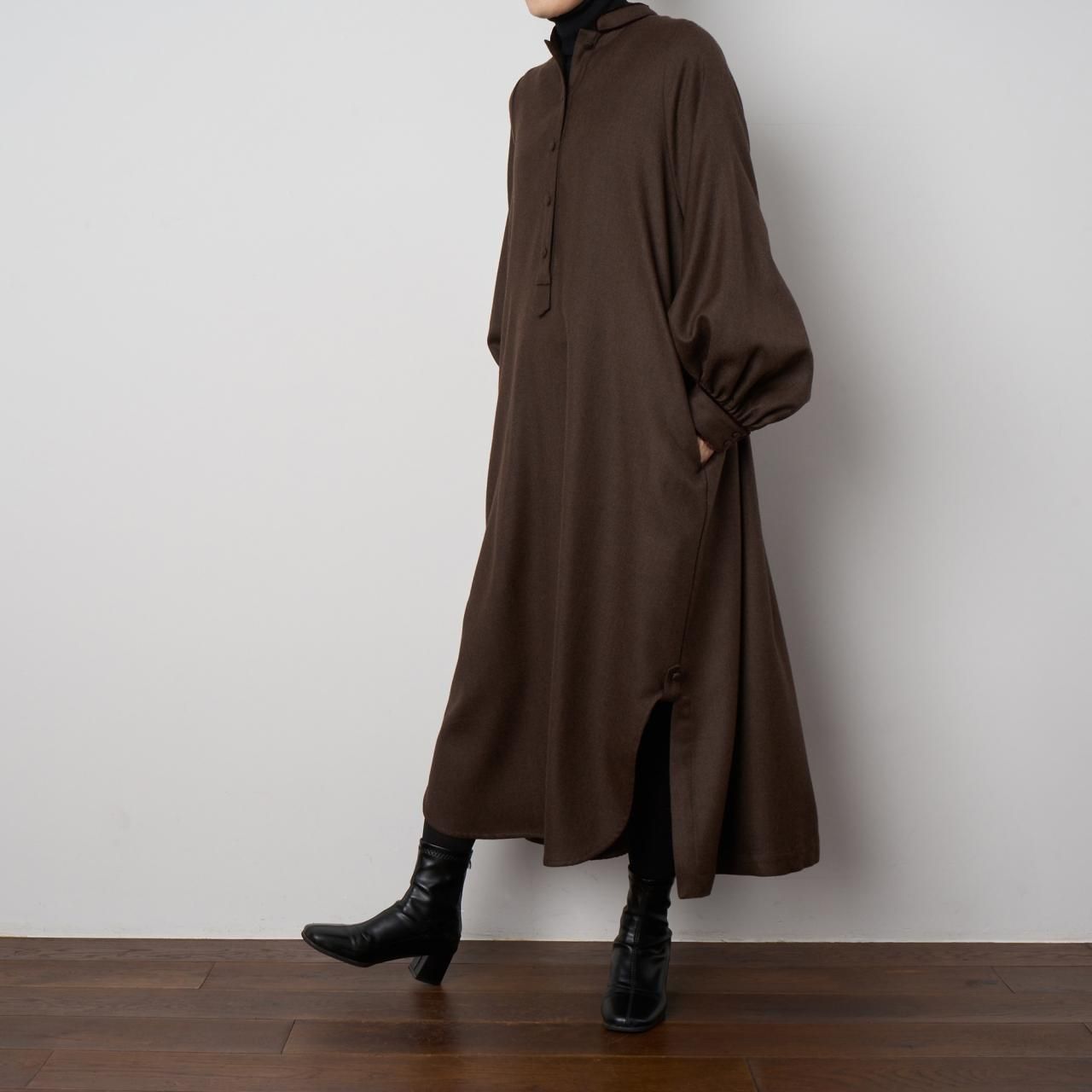 Pale JuteWinter Holiday one-piece - Pale Jute