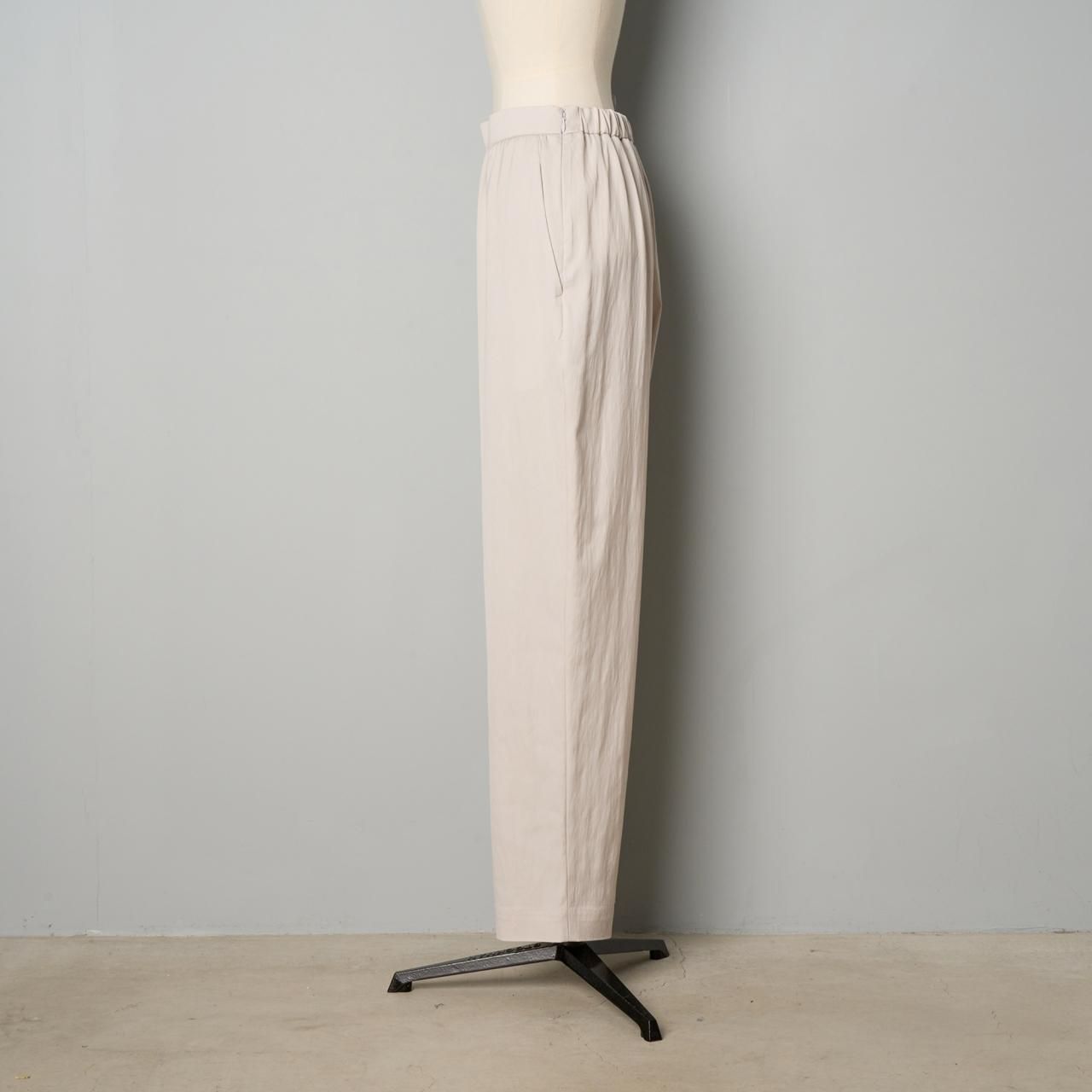 Pa-Nu パーヌホワイト カジュアルパンツ Pa-Nu パーヌホワイト カジュアルパンツ コットンワイドイージー