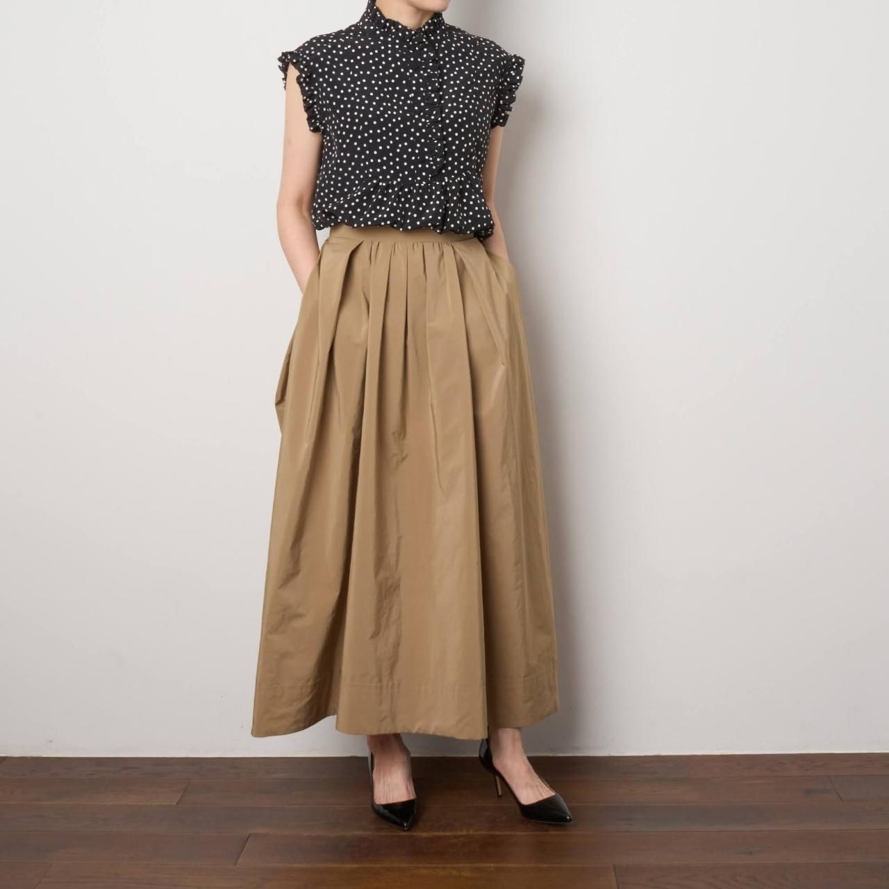 Pale Jute polka dot sleeveless blouse black × white - Pale Jute