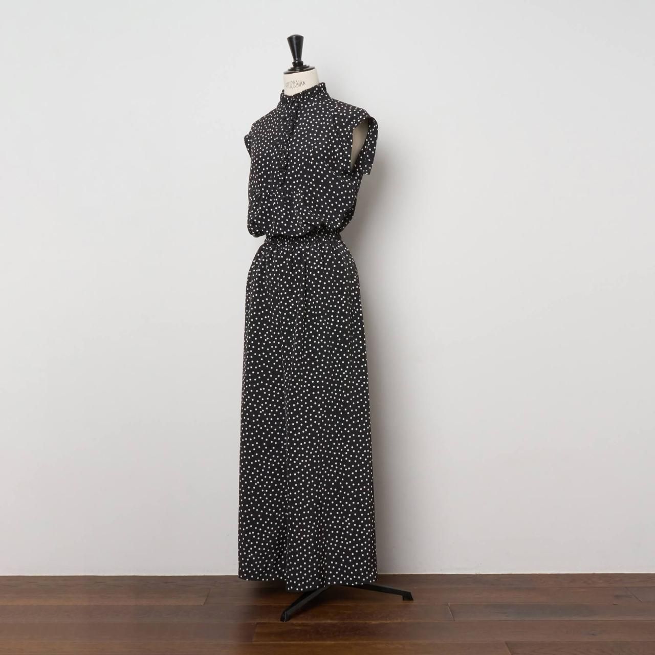 Pale Jute polka dot band sleeve blouse black × white - Pale Jute