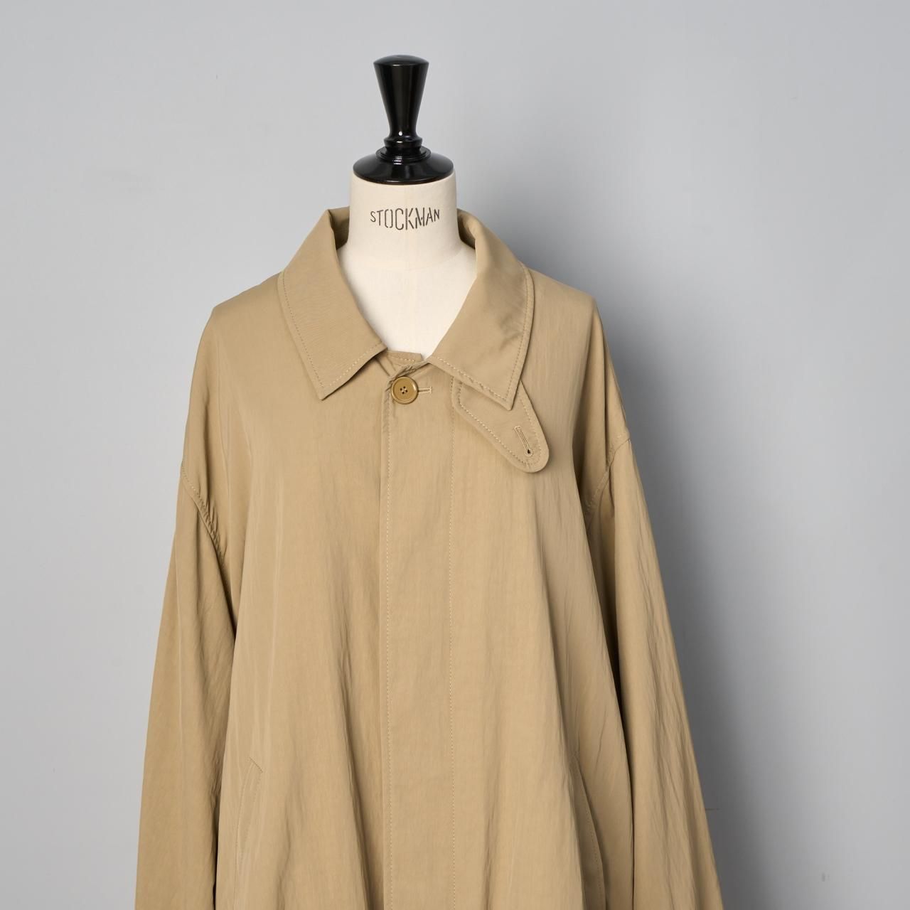MM6 Maison Margielaトレンチコートベージュ - Pale Jute MM6 Maison Margielaトレンチコートベージュ - Pale Jute