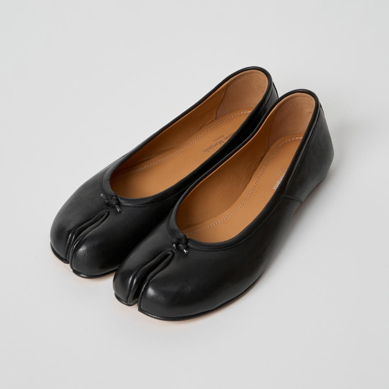 Maison Margiela Tabi バレエ 荷重 フラットシューズシルバー Maison Margiela Tabi バレエ 荷重 フラットシューズシルバー