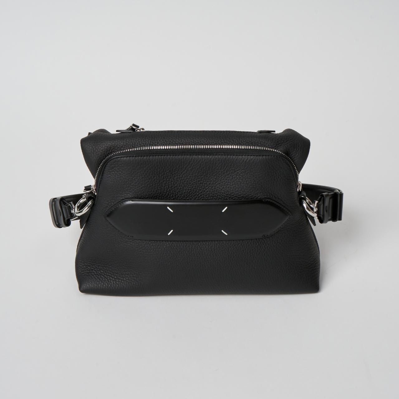 Maison Margiela PARIS FEMME 5AC レザーショルダーバッグ Maison Margiela PARIS FEMME 5AC レザーショルダーバッグ