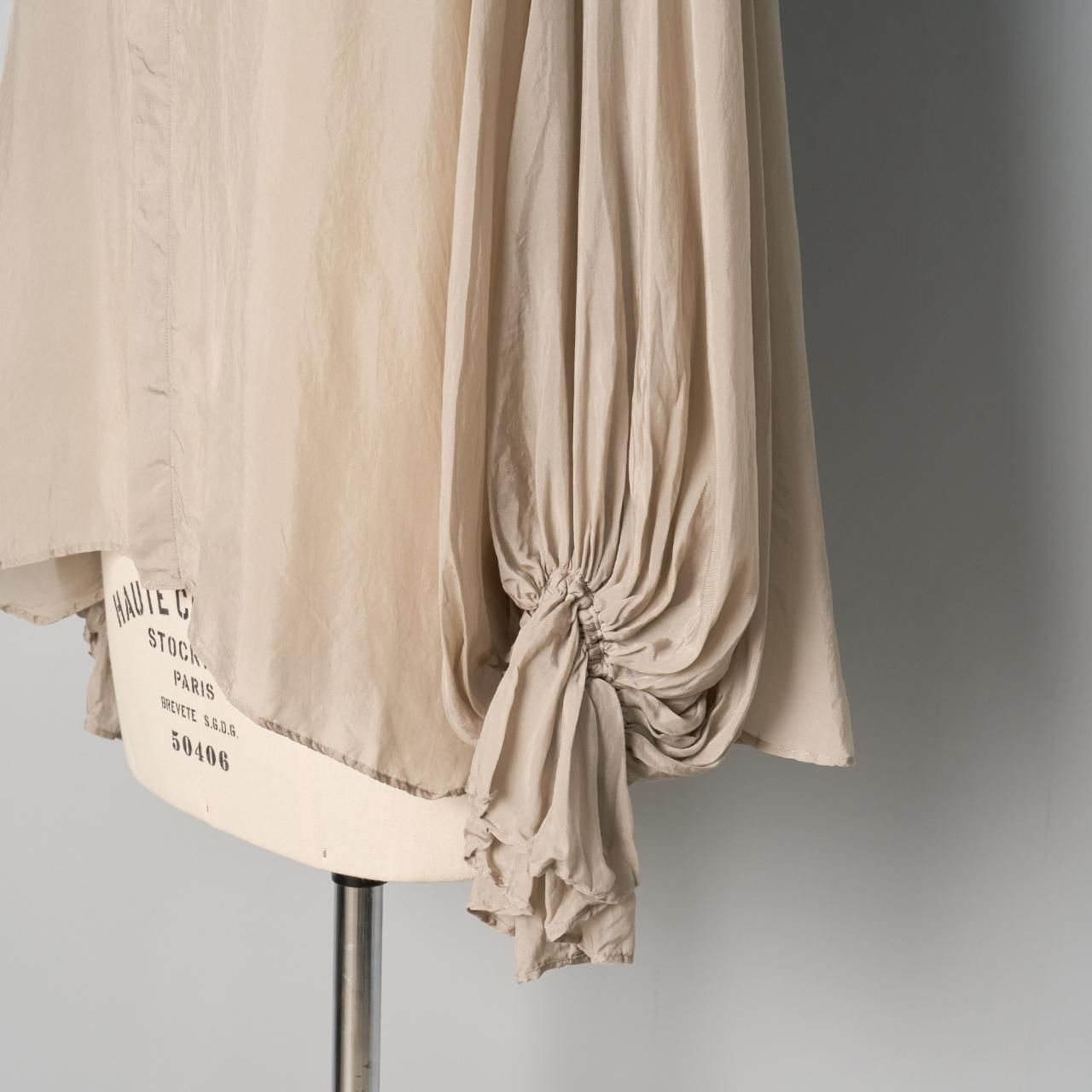 suzuki takayuki bishop-sleeve blouse - Pale Jute