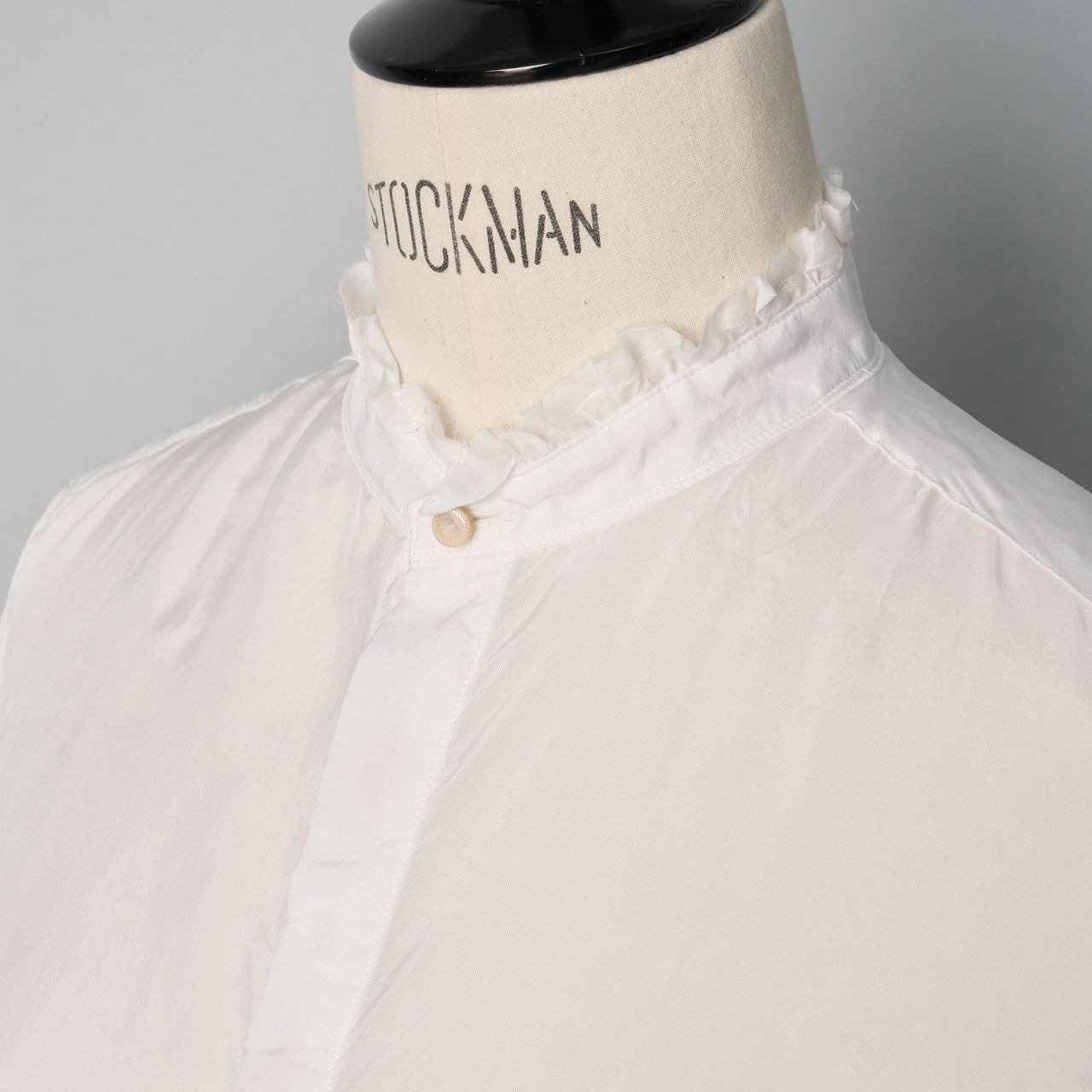 suzuki takayuki bishop-sleeve blouse - Pale Jute