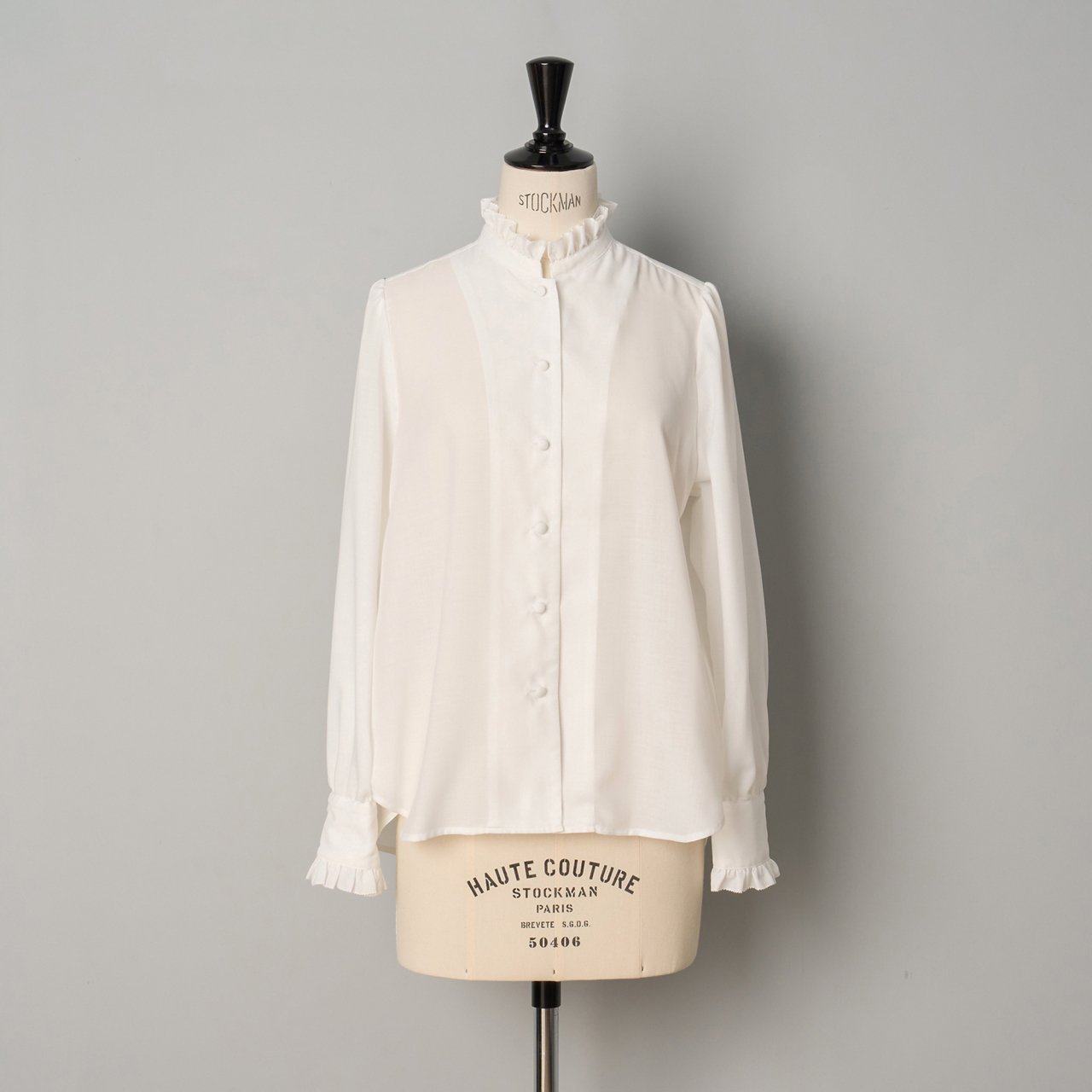 Pale Jute<BR>frill collar blouse「 Brigitte �」<BR>white