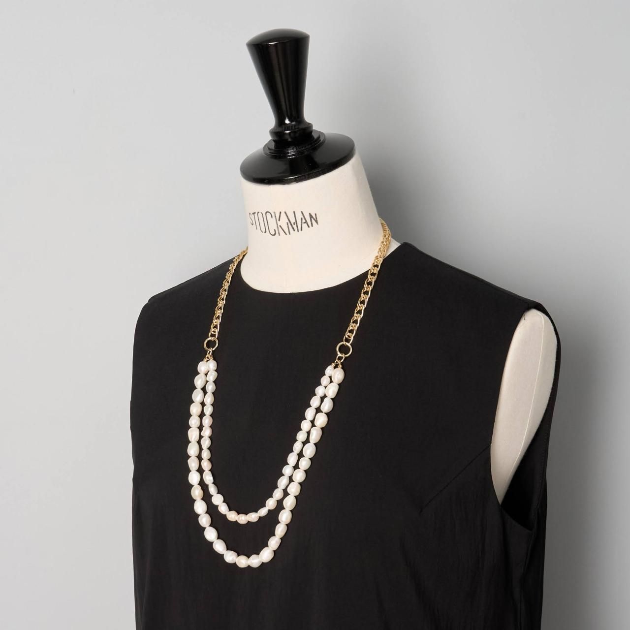 Pale Jute <BR>Doble pearl  Chain necklace <BR> white