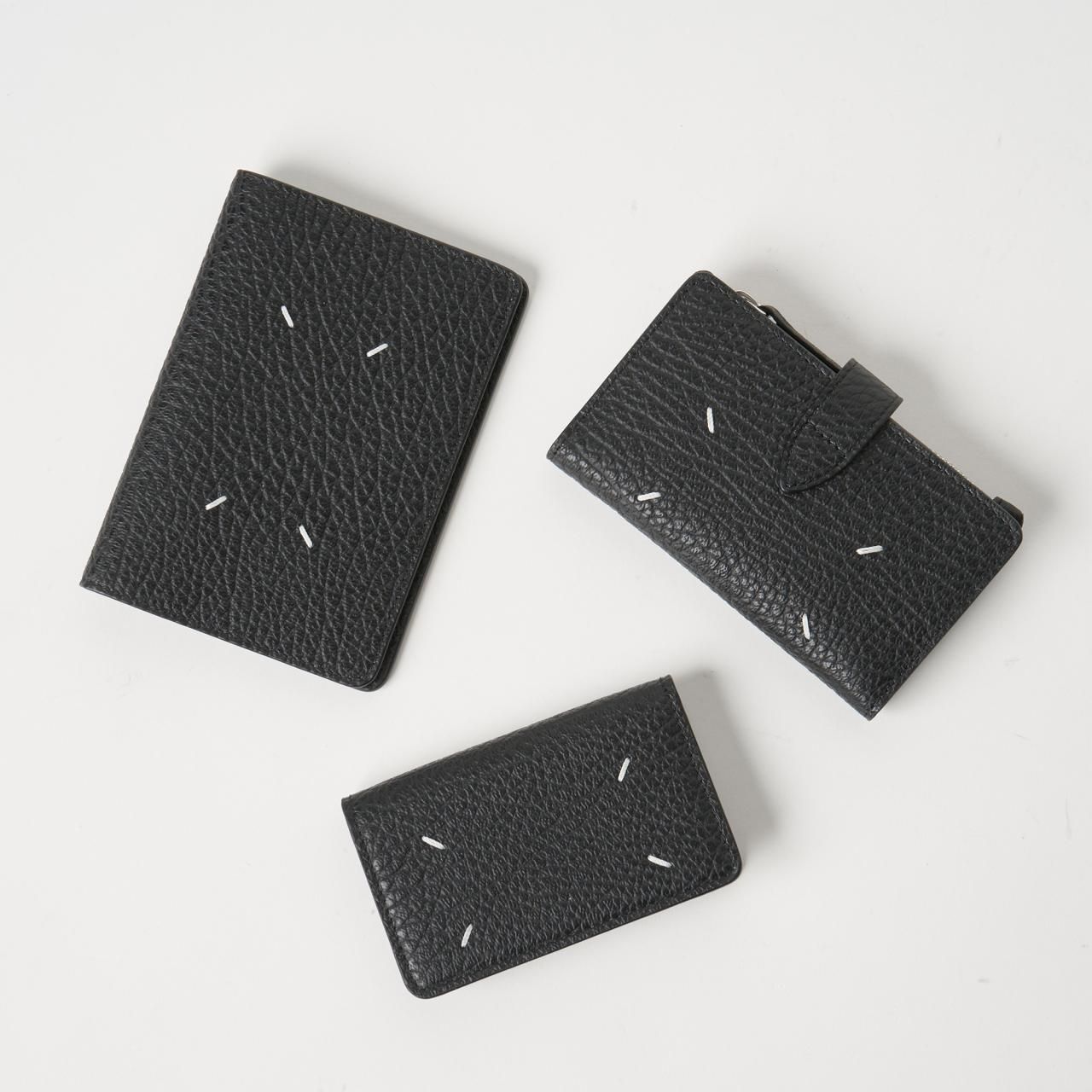 Maison Margiela PARIS 4ステッチパスポートカバーブラック - Pale Jute