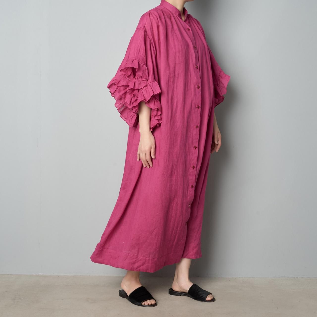 Pale Jute <BR>Petal frill one-piece<BR>pink
