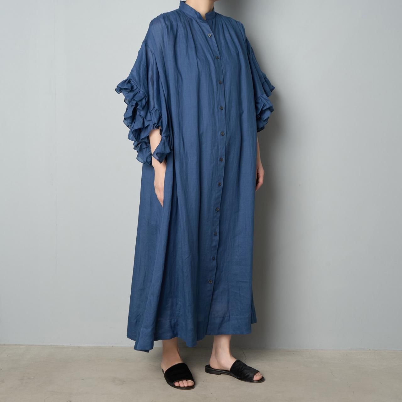 Pale Jute <BR>Petal frill one-piece<BR>blue