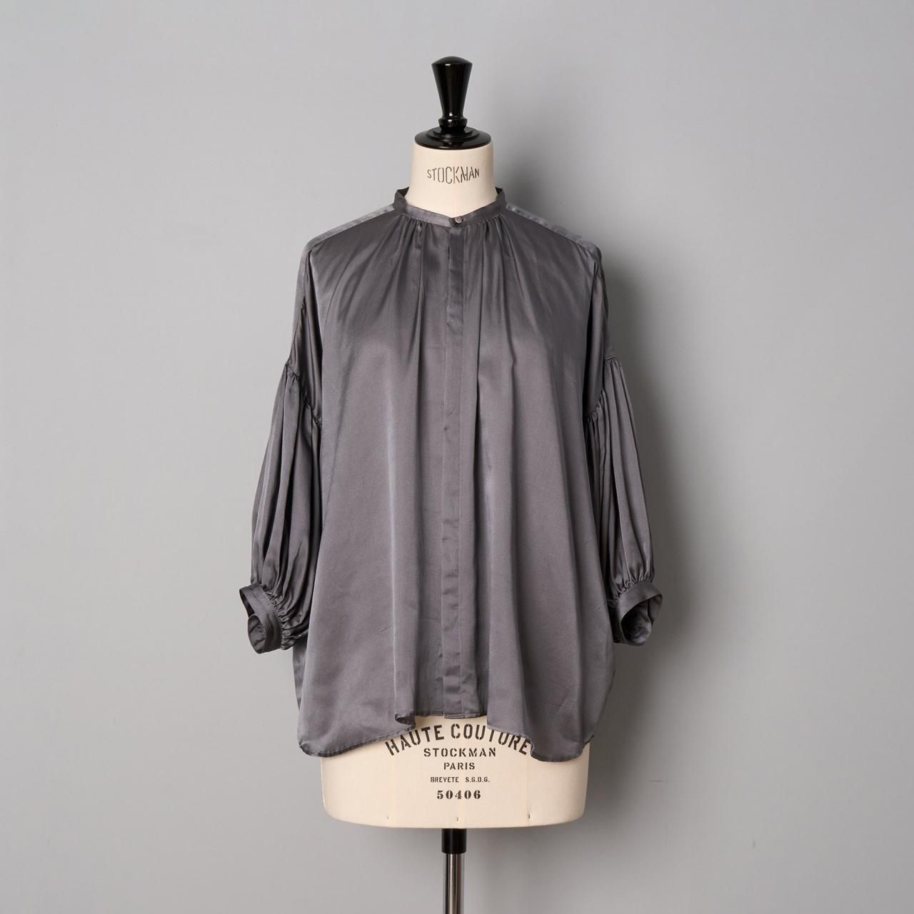 suzuki takayuki <BR>puff-sleeve blouse<BR>