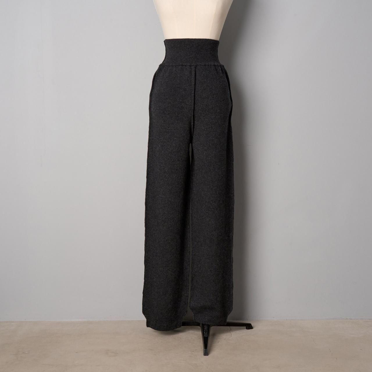 pelleq<BR>loose fit trousers