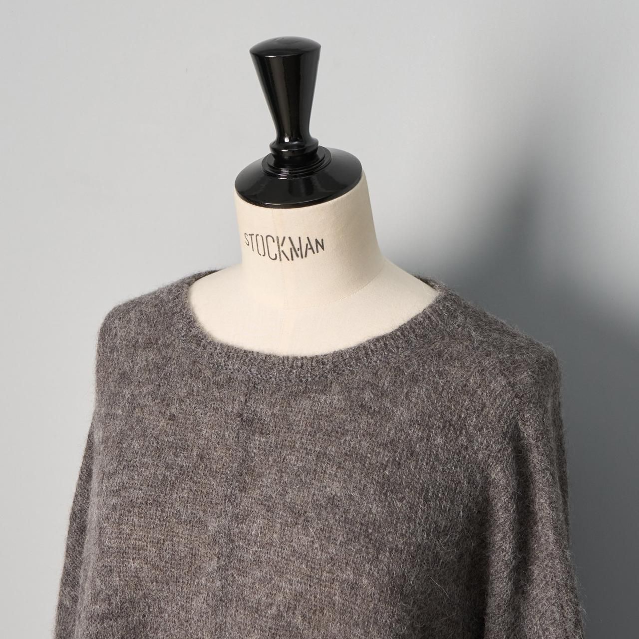 suzuki takayukialpaca knitted cape - Pale Jute