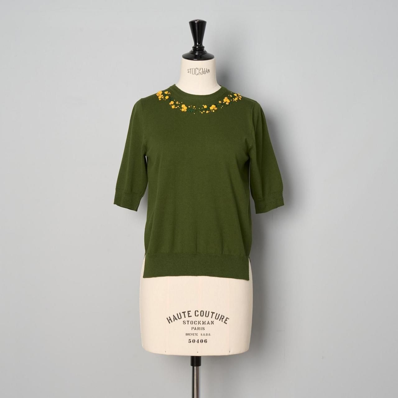 Pale Jute  MAISON CARRÉE <BR>mimosa embroidery half sleeve knit