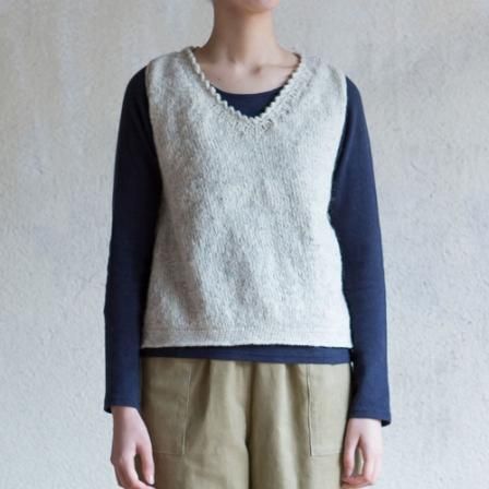 <img class='new_mark_img1' src='https://img.shop-pro.jp/img/new/icons3.gif' style='border:none;display:inline;margin:0px;padding:0px;width:auto;' />SN スカシアミエリVest