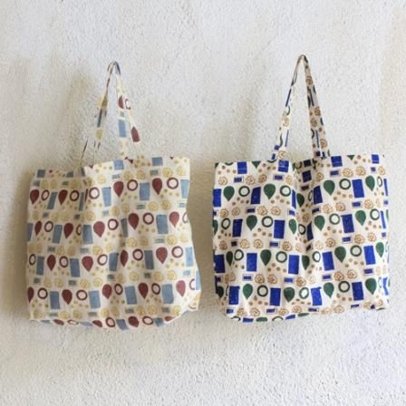 <img class='new_mark_img1' src='https://img.shop-pro.jp/img/new/icons3.gif' style='border:none;display:inline;margin:0px;padding:0px;width:auto;' />SSH ブロックPタタメルバッグ