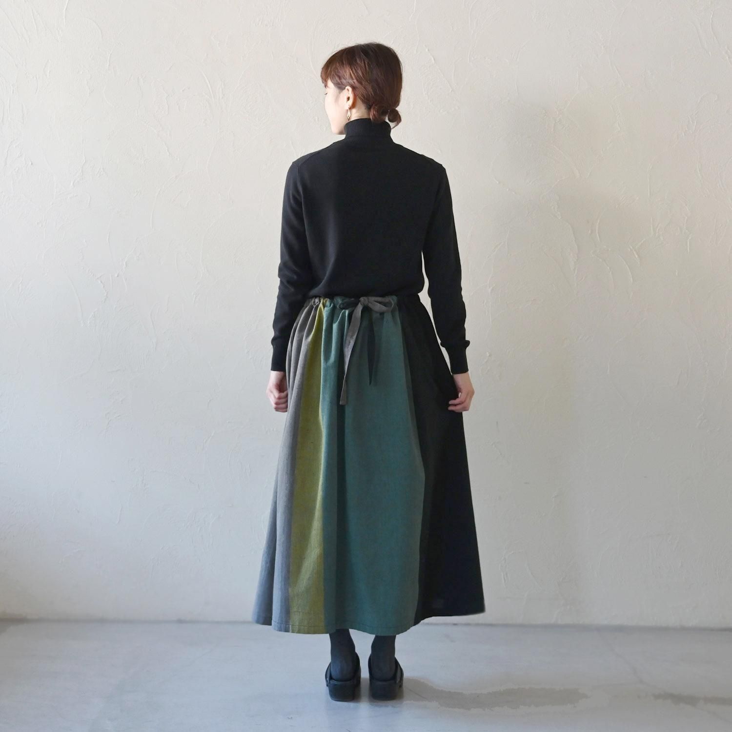 Na+H EPバッスルスカート Na+H EPバッスルスカート