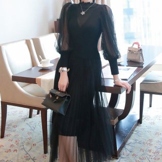 結婚式や二次会に エレガントなチュールミックスのロング丈バルーンスリーブ黒ドレス ワンピース