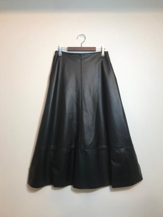 ⭐️美品⭐️シープスキンスカート　フレアスカート　羊革　レザースカート　本革 AOYAMA LEATHER（アオヤマレザー） シープスキンフレアスカート