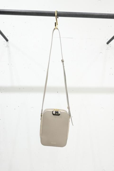 CULLNI レザーミニショルダーバッグ - m-market CULLNI レザーミニショルダーバッグ - m-market