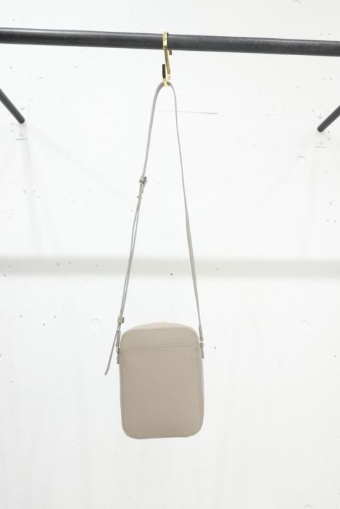 CULLNI レザーミニショルダーバッグ - m-market CULLNI レザーミニショルダーバッグ - m-market