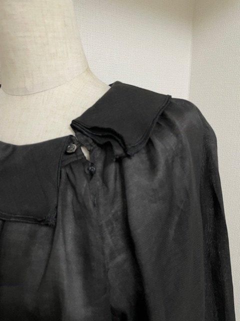 T.yamai paris ラミーリネントリプルカラーブラウスティヤマイ黒