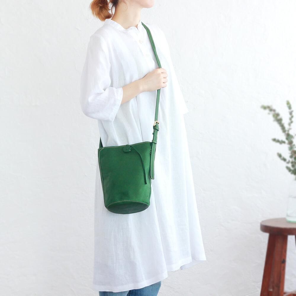 バッグ hana 本牛革斜め掛けレザーショルダーバッグ hana オリーブ | アジアの手