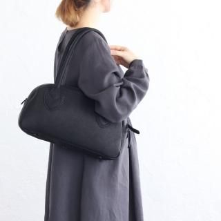 革職人のハンドメイド本革レザーショルダーバッグ | alin (ありん)